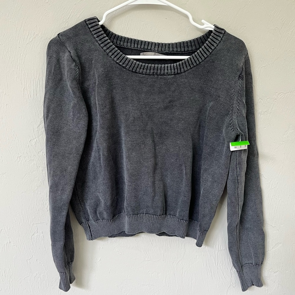 grey sweater